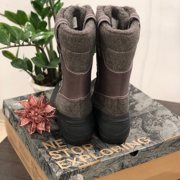 The North Face Shellista Mid boots - Picture 3 of 12